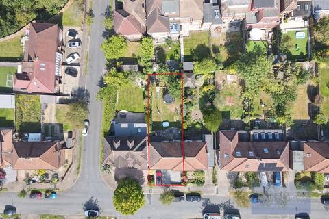 47 Chigwell Park Drive, Chigwell, IG7 5BD