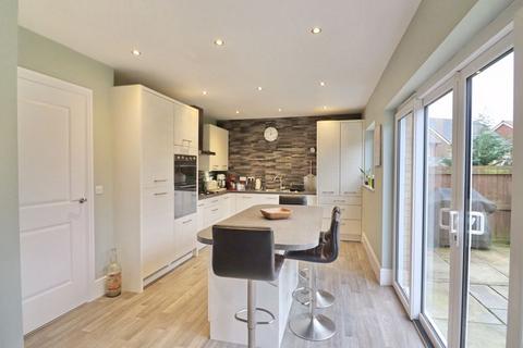 23 Dowley Gap Road, Worsley, Manchester, M28 3UQ