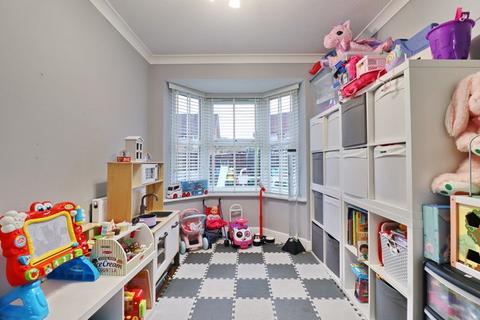 44 Boothstown Drive, Worsley, Manchester, M28 1UF