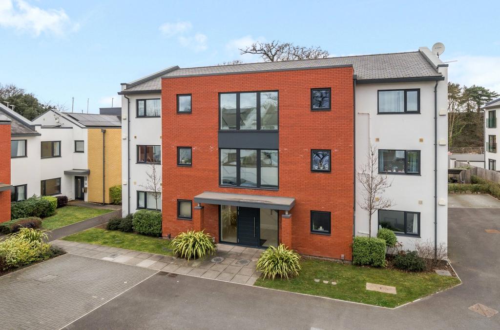 Topsham, Devon 2 bed apartment for sale £345,000