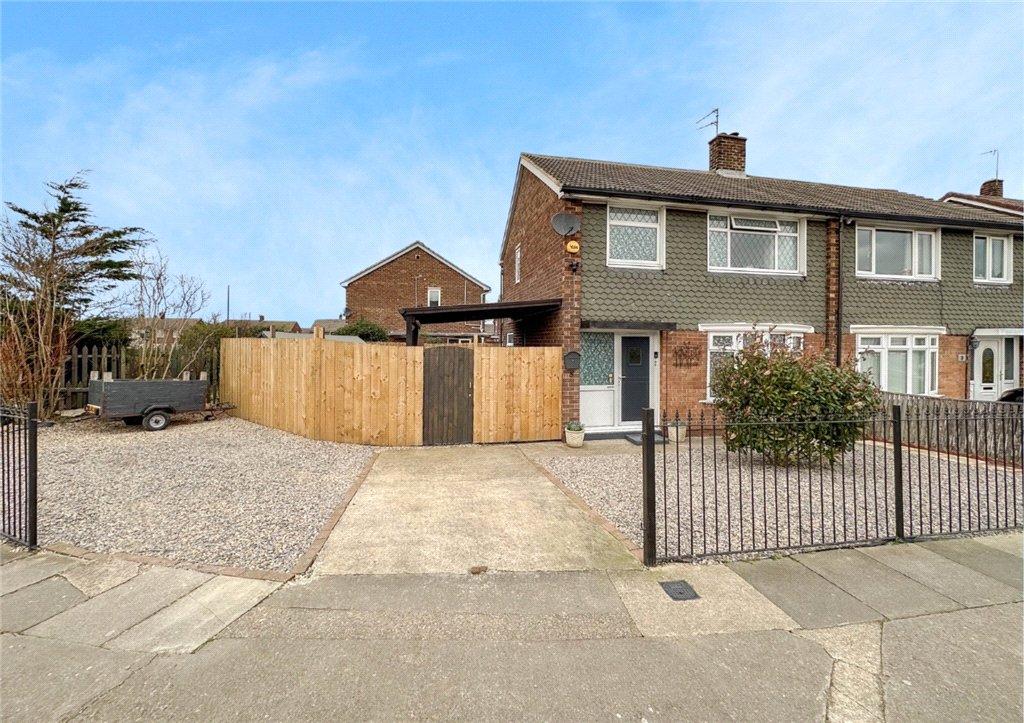 Eston, Middlesbrough TS6 2 bed semidetached house for sale £115,000