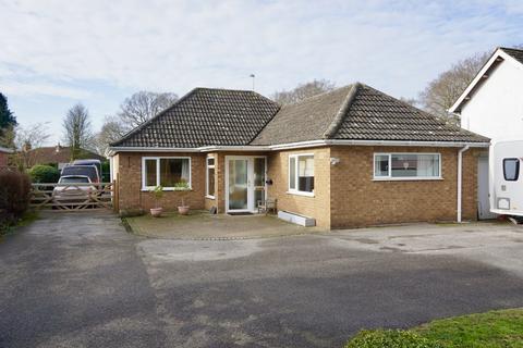 3 bedroom detached bungalow for sale, Stixwould Road, Woodhall Spa LN10