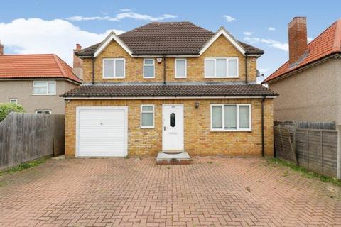 4 bedroom detached house for sale, Meadfield Road, Slough