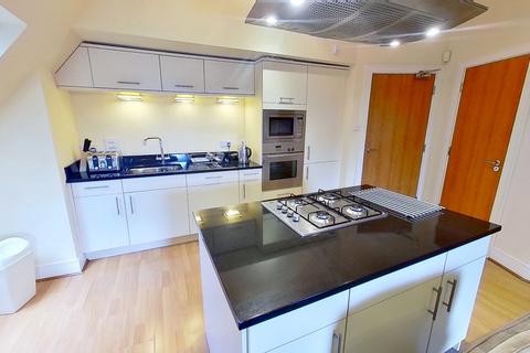 2 bedroom flat to rent, Queens Road, West End, Aberdeen, AB15