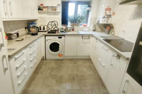 2 bedroom apartment for sale, Burtons Park Road, Birmingham B36