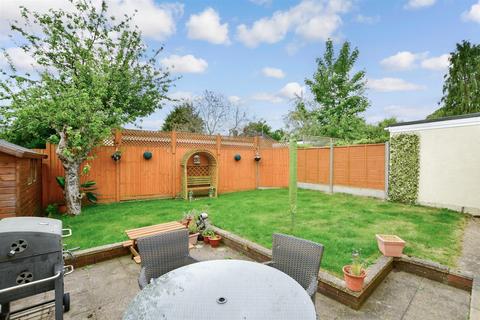 4 bedroom detached house for sale, Portsdown Hill Road, Havant, Hampshire