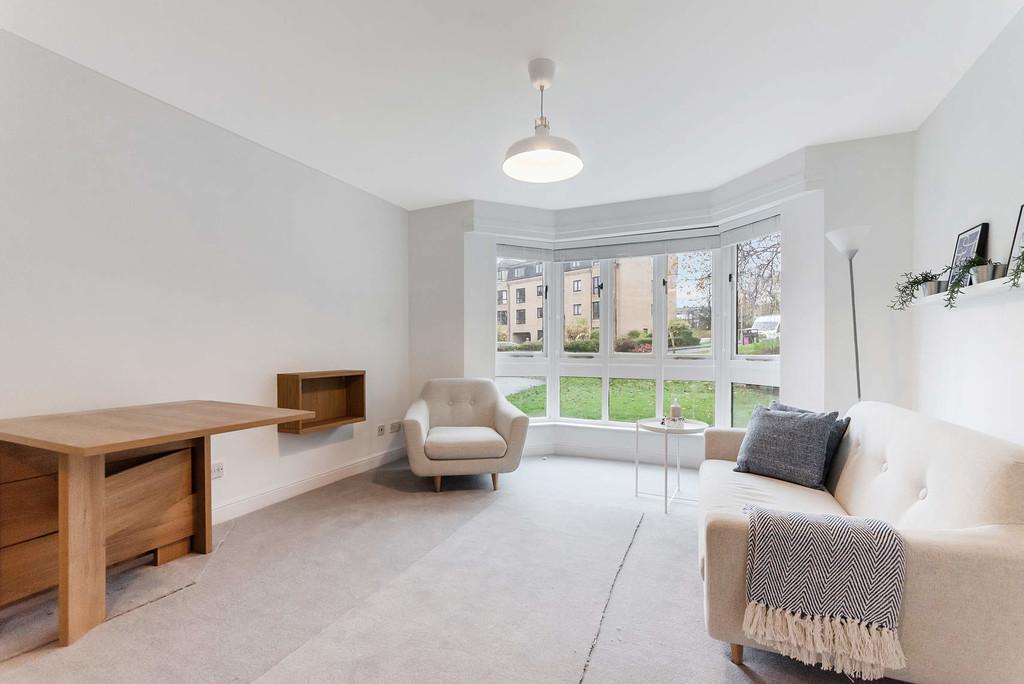 0/1, 55 Hughenden Lane, Hughenden... 1 bed apartment for sale £149,000