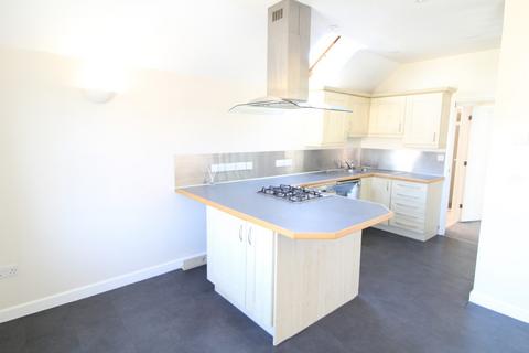 1 bedroom maisonette to rent, The Mews, Colchester Road