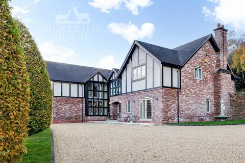 5 bedroom detached house for sale, Bickerton, Chester