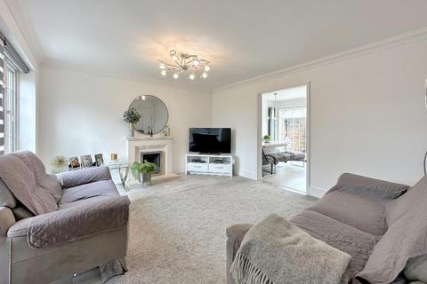 3 bedroom end of terrace house for sale, Ridge Langley, Sanderstead, Surrey, CR2 0AQ
