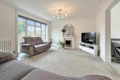 141 Ridge Langley, South Croydon, CR2 0AQ