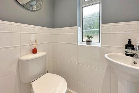 141 Ridge Langley, South Croydon, CR2 0AQ