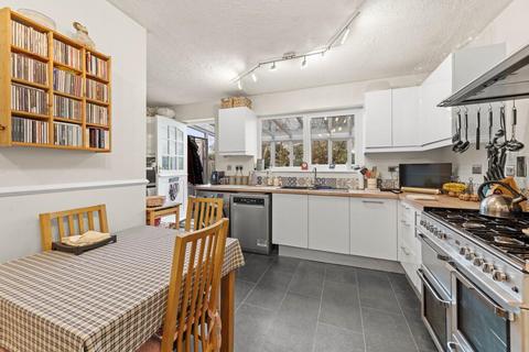 142 Barton Road, Wisbech, PE13 4TF