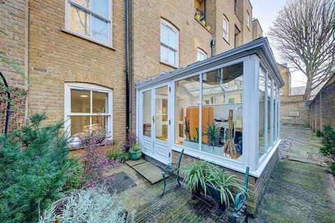 undefined, Colosseum Terrace, London NW1