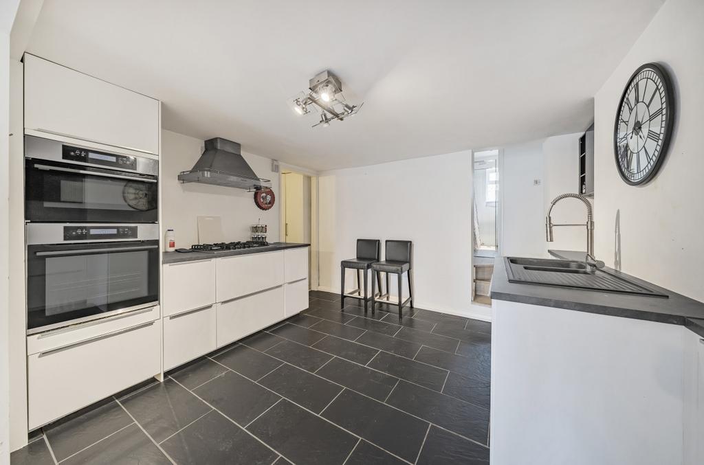 Stanley Road, Bromley, Kent 1 bed apartment for sale £275,000