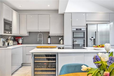 37 Manor Lane, London, SE13 5QW