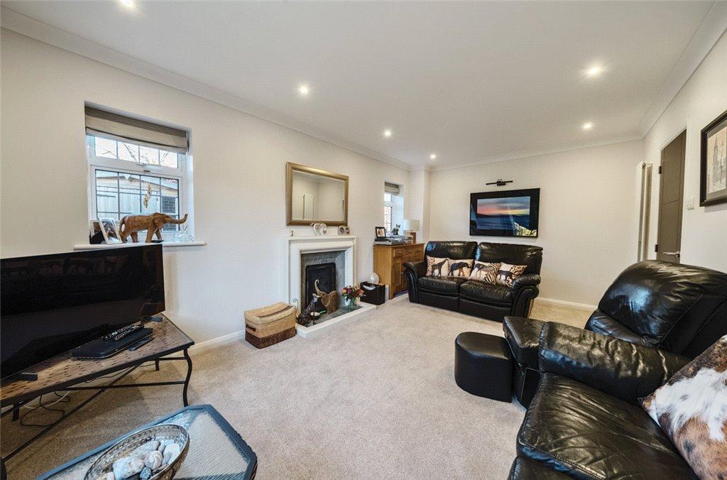 Heathfield Road, Keston 4 bed detached house for sale £1,200,000