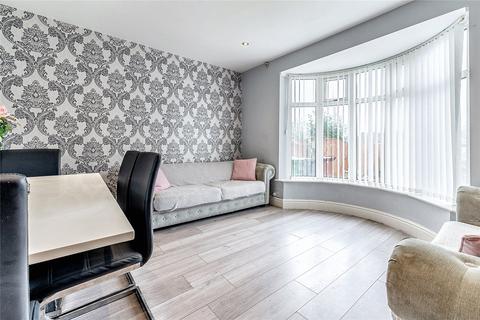 3 bedroom semi-detached house for sale - Oakwood Lane, Leeds