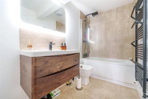 18 Elmete Drive, Leeds, LS8 2LA