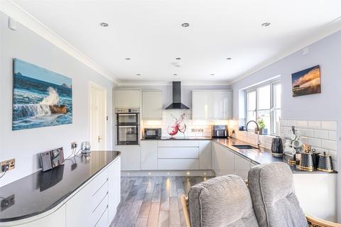 10 Kirland Bower, Bodmin, PL30 5RA