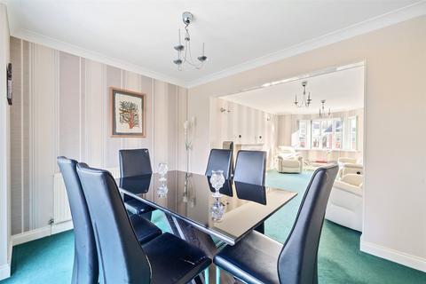 10 Kirland Bower, Bodmin, PL30 5RA