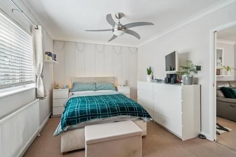 10 Preston Road, Slough, SL2 5LP