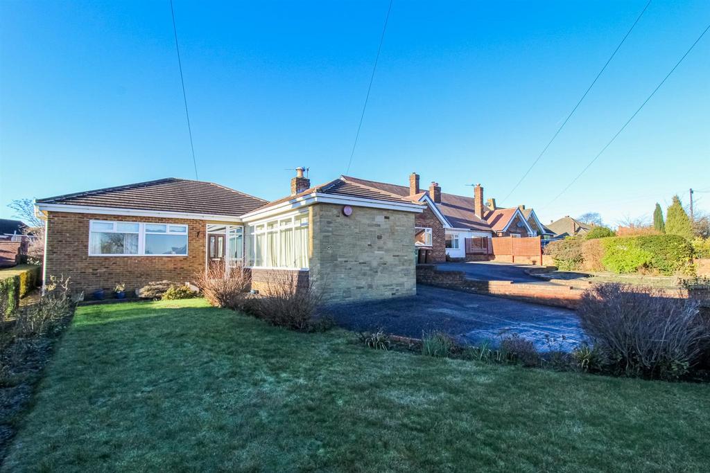 Sowood Lane, Ossett WF5 3 bed detached bungalow for sale £320,000