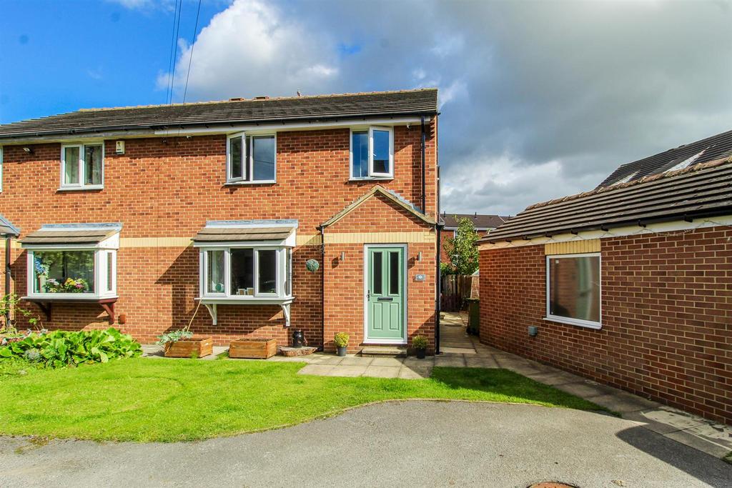 Intake Lane, Ossett WF5 3 bed semidetached house for sale £270,000