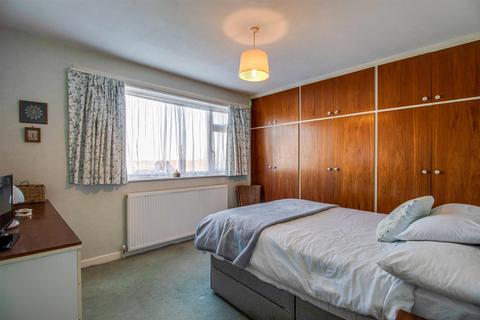 137 Blacker Lane, Netherton, Wakefield, WF4 4EZ