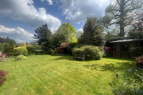 45 Woodfields, Sevenoaks, TN13 2RB