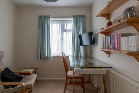21 Allendale Road, Earley, Reading, RG6 7PD
