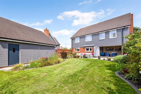 5 bedroom detached house for sale, Oxlease Meadows, Romsey, Hampshire