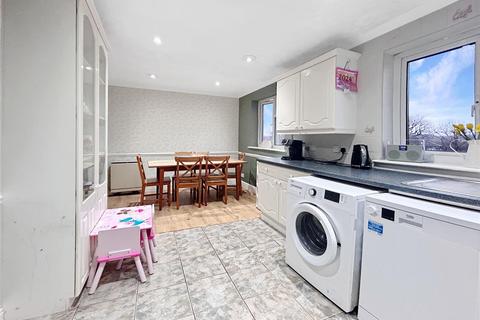 2 bedroom flat for sale - Gauldie Way, Standon, Herts