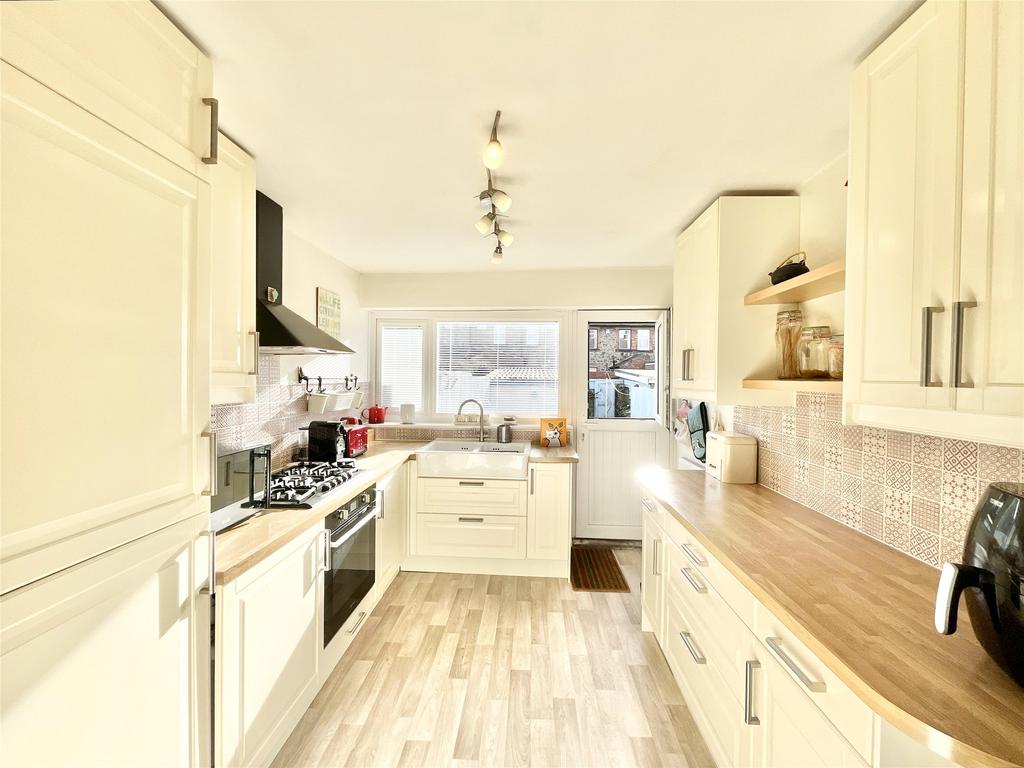 Sandy Lane, Eighton Banks, Gateshead, NE9 3 bed terraced house for sale