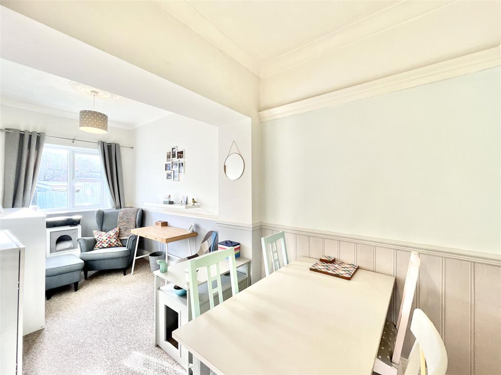 Diner/Family Area