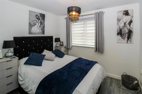 20 Constable Drive, Ossett, WF5 8DH