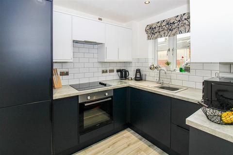 20 Constable Drive, Ossett, WF5 8DH