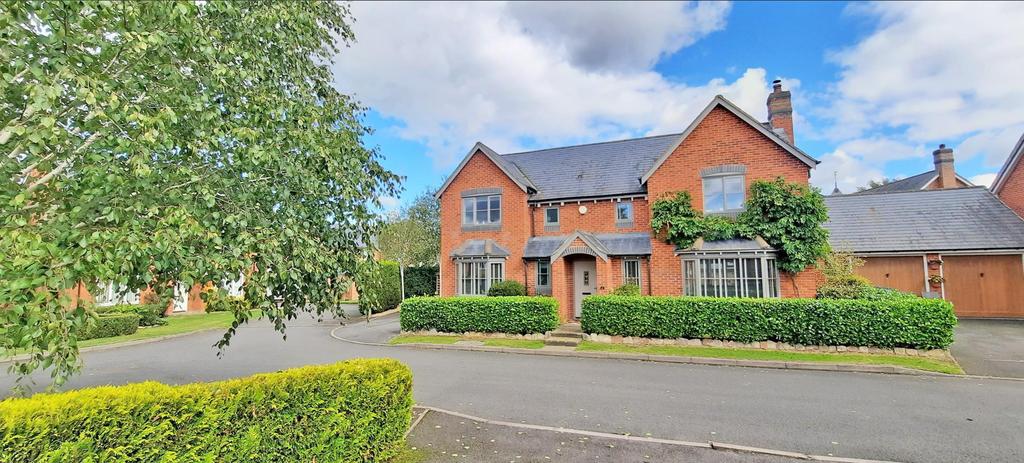 Wellcroft, Myddle, Shrewsbury 5 bed detached house - £579,950