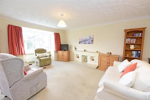 9 Priory Close, Wilberfoss, York, YO41 5RE