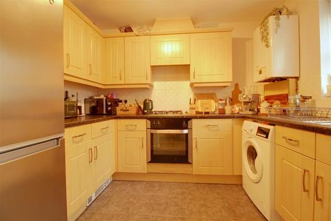 2 bedroom semi-detached house for sale, Boughton Way, Gloucester
