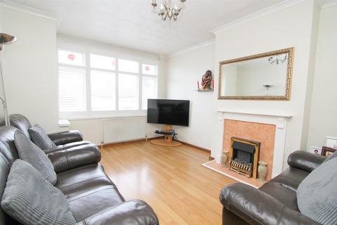 5 bedroom semi-detached house for sale, Cambridge Road, Carshalton Beeches SM5