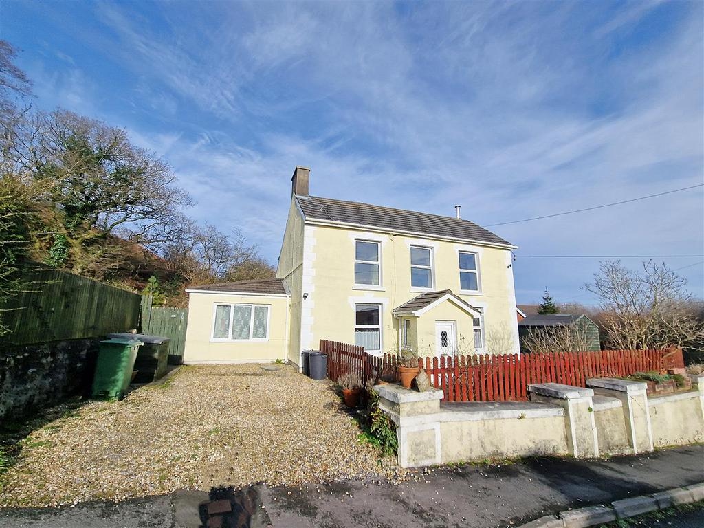 Four Roads, Kidwelly 3 bed detached house for sale £340,000