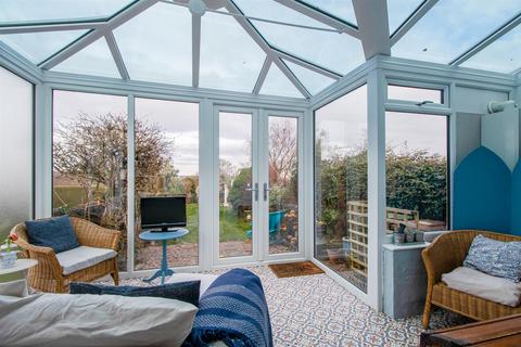 174 Blacker Lane, Netherton, Wakefield, WF4 4HA
