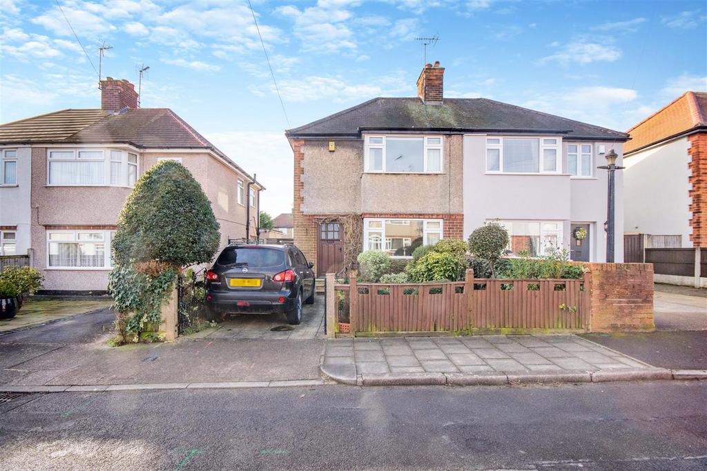 Mayfair Avenue, Mansfield 2 bed semidetached house for sale £150,000