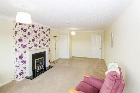 2 Athold Drive, Ossett, WF5 0PX