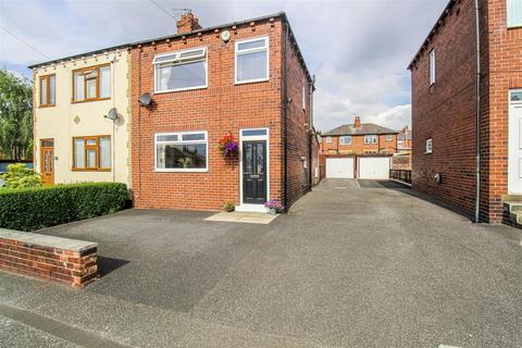 21 Chiltern Road, Dewsbury, WF12 7JZ