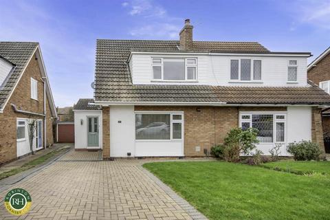 23 Cotswold Drive, Sprotbrough, Doncaster, DN5 7PF