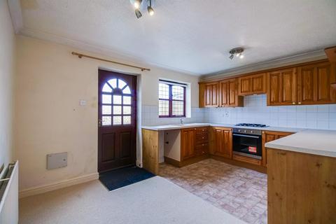 12 Nettleton Chase, Ossett, WF5 9QE