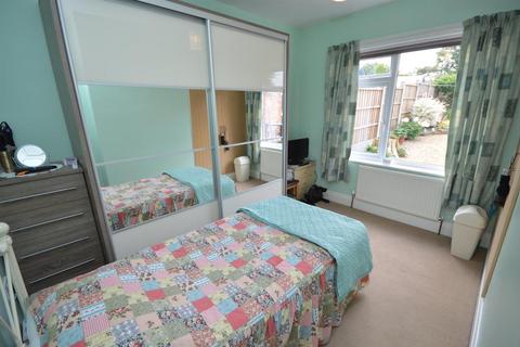 2 bedroom semi-detached bungalow for sale, Leeds Road, Dewsbury WF12