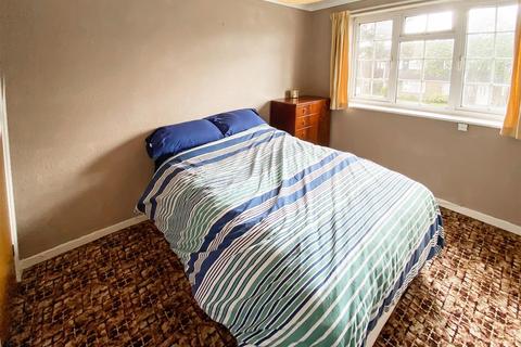 40 Beaumont Park, Littlehampton, BN17 6PF